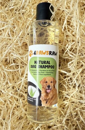 Natural shampoo for dogs