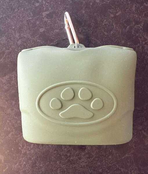 Green pouch